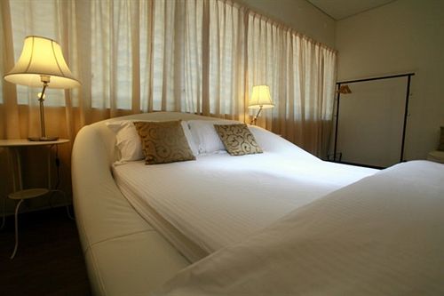 Chymes Hotel Tanjung Bungah  Bagian luar foto