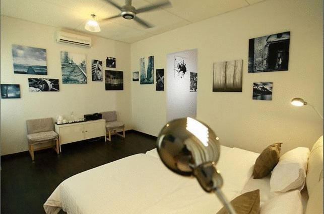 Chymes Hotel Tanjung Bungah  Ruang foto
